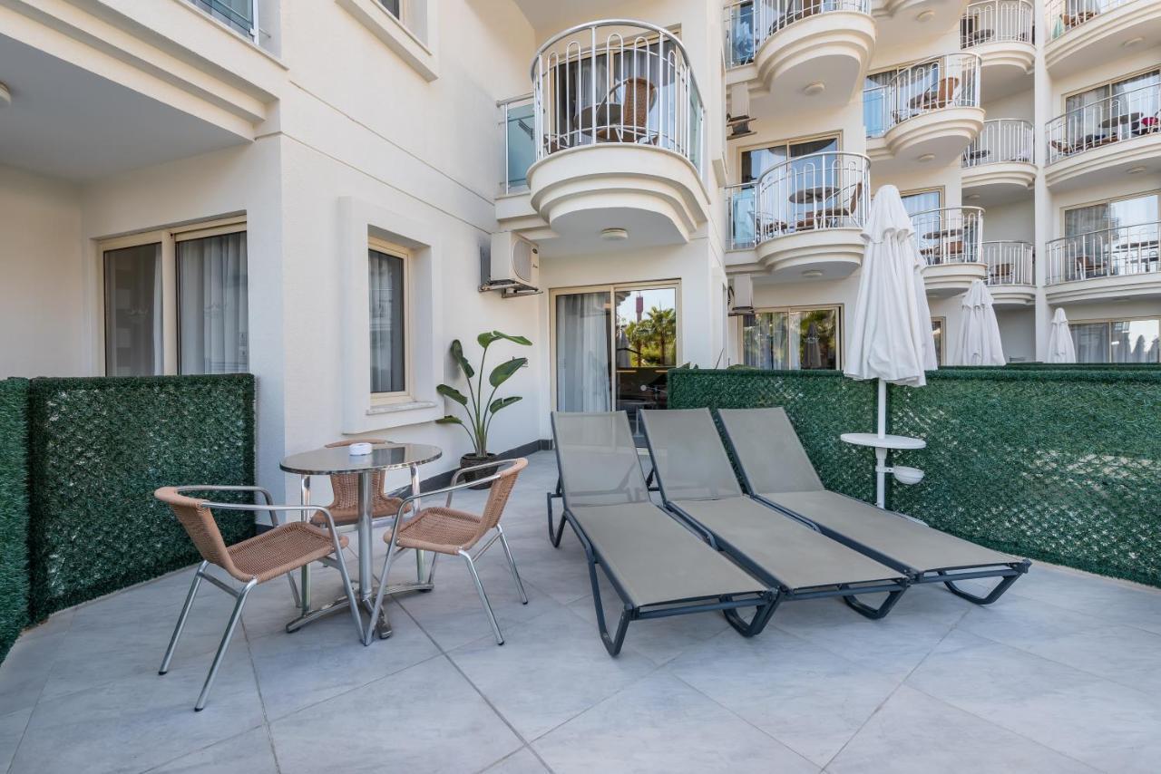 White City Beach Adult Only Конаклы Экстерьер фото