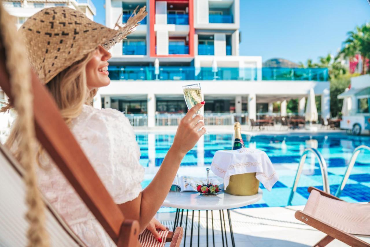 White City Beach Adult Only Конаклы Экстерьер фото
